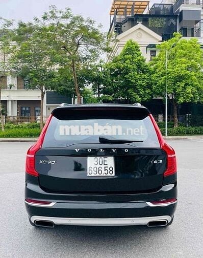 Volvo XC90 T6 2016 Nhập khẩu màu Đen
