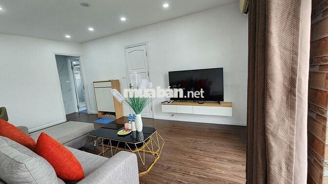 Căn hộ dịch vụ phố  Đào Tấn cho thuê căn 1 ngủ 70m2