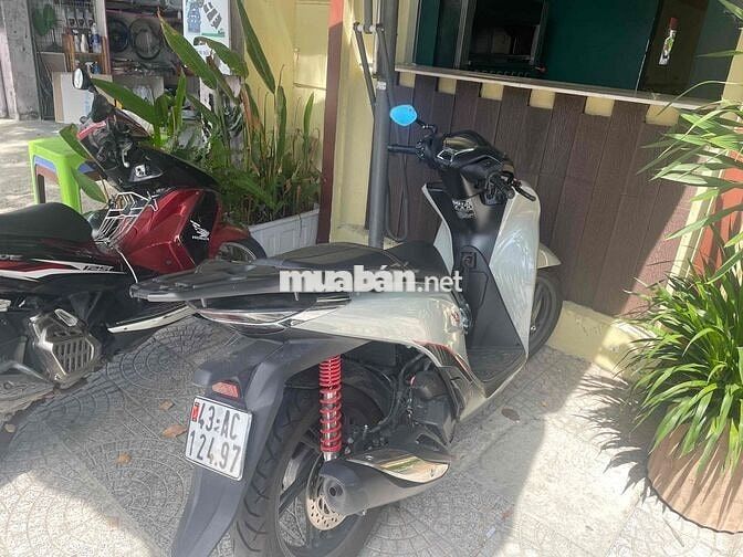 Honda SH 160 ABS 2025 Xám xi măng 10.000 km