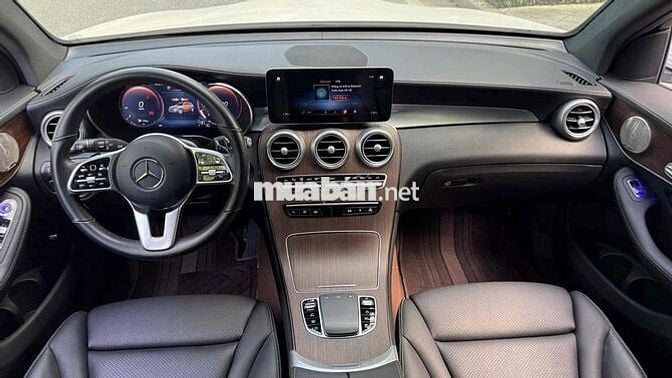 Siêu Cọp GLC200 4Matic sx 2022 chạy zin 1,7v km