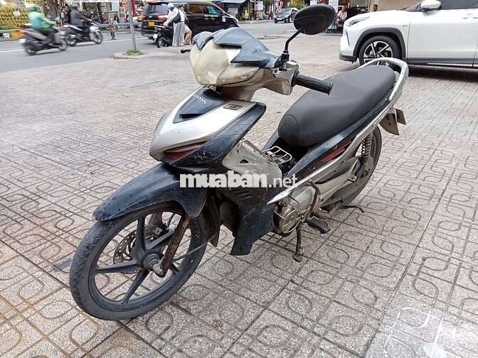 Honda Wave RSX AT Fi Bạc đen 
