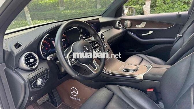 Siêu Cọp GLC200 4Matic sx 2022 chạy zin 1,7v km