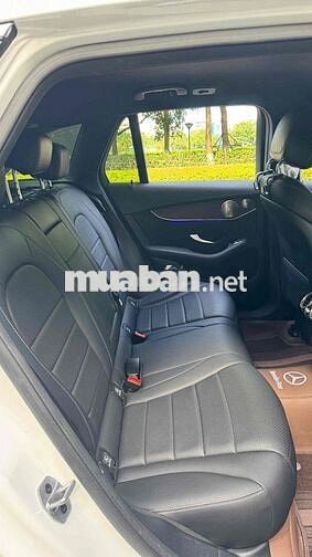 Siêu Cọp GLC200 4Matic sx 2022 chạy zin 1,7v km