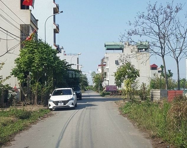 Bán gấp mảnh đất 102m2, mặt tiền 9m Hoà Lạc ĐHQG -FPT phân lô ô tô bàn
