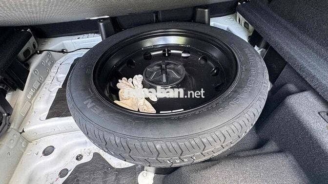 Siêu Cọp GLC200 4Matic sx 2022 chạy zin 1,7v km