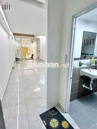 Lối đi riêng , MB 3.5x14m [Sân Gara+Trệt +Toilet]. DT 50m2.