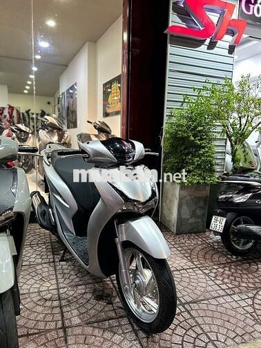 Honda SH160i ABS 2023 Tự động Bạc