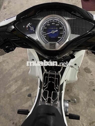 Honda Future 125 Trắng 12.621 km