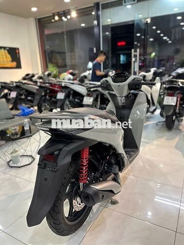 SH125iABS2026 Xám ximang odo 1500km