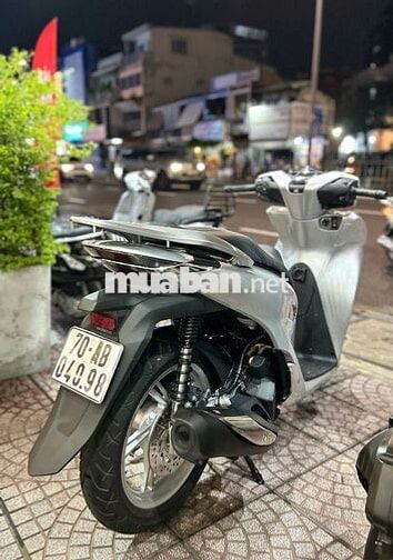 Honda SH160i ABS 2023 Tự động Bạc