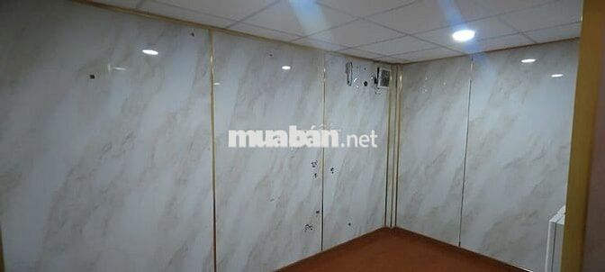 Cho thuê nhà mặt tiền đường Phan Văn Hớn, phường Đông Hưng Thuận