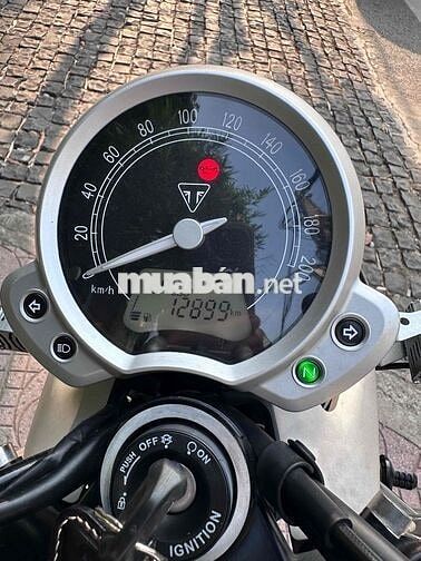 Triumph StreetTwin 900 ABS cực đẹp