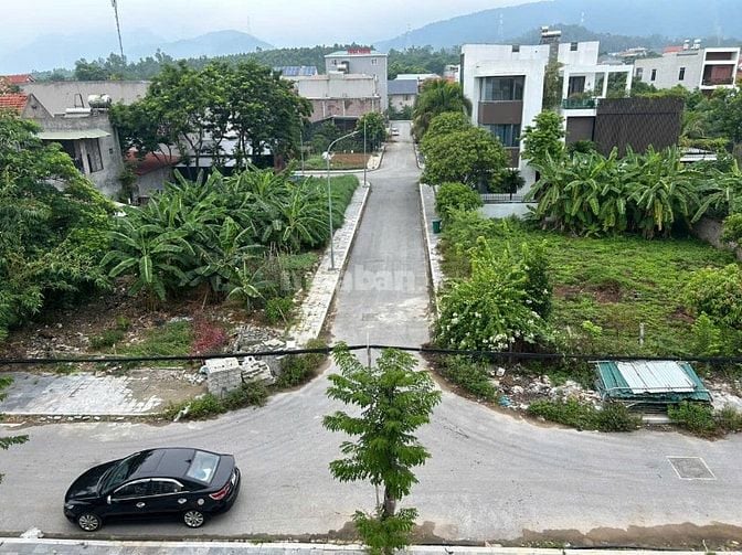 CHO THUÊ NHÀ KINH DOANH NGAY NGÃ TƯ TAM ĐẢO – TÂY THIÊN