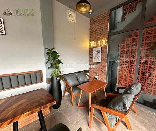 TUYỂN NV PHA CHẾ CF LÀM VIỆC TẠI P5, BÌNH THẠNH
