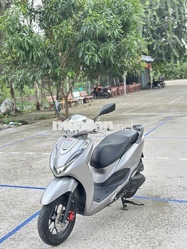 Honda Lead 4VAL 2023 Bản đặc biệt Bạc