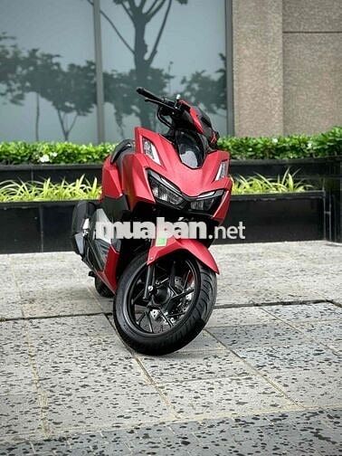 Honda Vario 160 ABS 2024 Đỏ Thể Thao Mạnh Mẽ