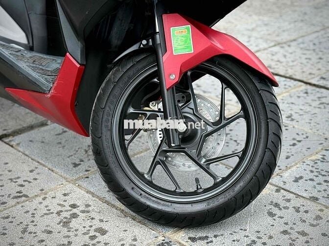 Honda Vario 160 ABS 2024 Đỏ Thể Thao Mạnh Mẽ