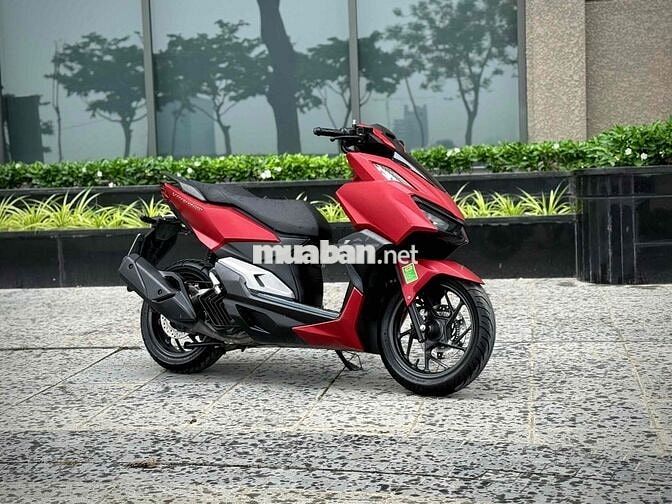 Honda Vario 160 ABS 2024 Đỏ Thể Thao Mạnh Mẽ