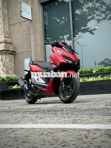 Honda Vario 160 ABS 2024 Đỏ Thể Thao Mạnh Mẽ