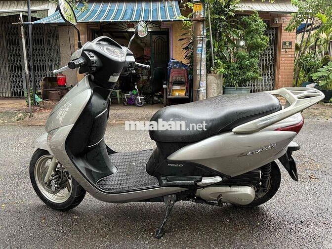 Honda Lead 2010 Bạc