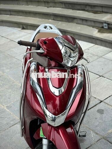 Honda Lead 4Val Premium 2022 Đỏ 8000km cực mới