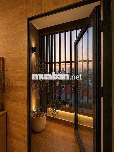 1 phòng ngủ ban công rộng 40m2 ngay đường Lê Văn Duyệt gần Hoàng Sa Q1