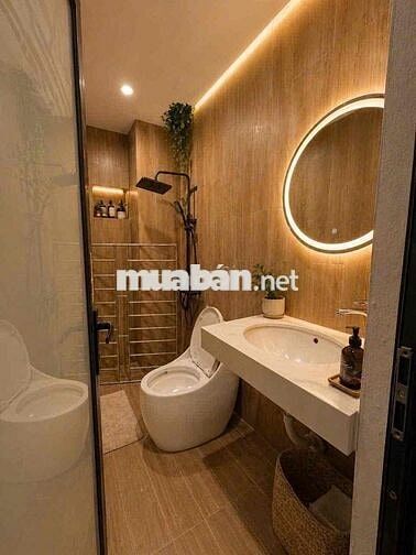 1 phòng ngủ ban công rộng 40m2 ngay đường Lê Văn Duyệt gần Hoàng Sa Q1