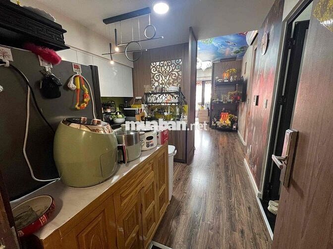 cho thuê căn hộ chung cư sân vườn 112m ngay Khu đô thị Mizuki