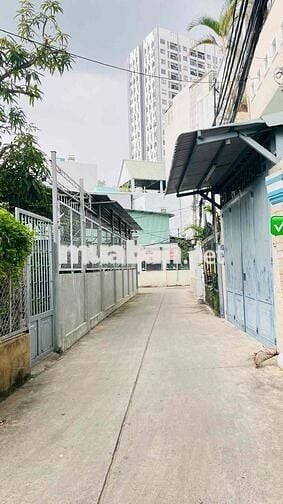 Siêu phẩm nhà 3 tầng Q7 HXH liền kề Phú Mỹ Hưng 4 tỷ nhỉnh (Còn TL)