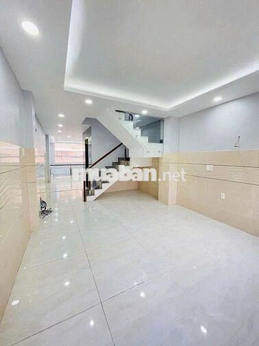 NHÀ ĐẸP HIỆN ĐẠI - 84B Hồ Bá Kiện, P.15, Q.10 - Thang Máy - DTSD400m2