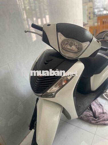 Honda SH 2011 Ý Trắng 26000 km