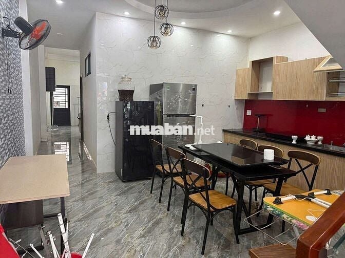 CHO THUÊ NHÀ 2 TẦNG – Đường 7,5m, GẦN CHỢ HÒA XUÂN, ĐÀ NẴNG