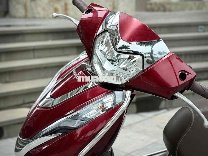 Honda Lead 4Val Premium 2022 Đỏ 8000km cực mới