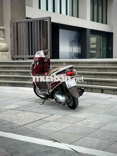 Honda Lead 4Val Premium 2022 Đỏ 8000km cực mới