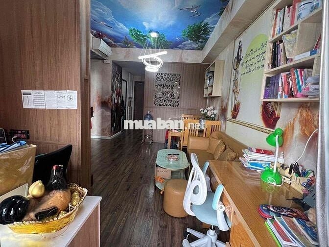 cho thuê căn hộ chung cư sân vườn 112m ngay Khu đô thị Mizuki