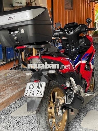 winer v4 xe đẹp