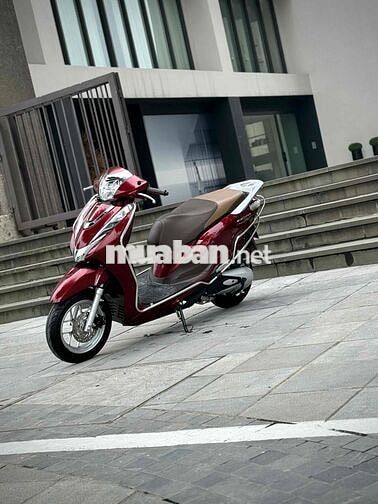 Honda Lead 4Val Premium 2022 Đỏ 8000km cực mới