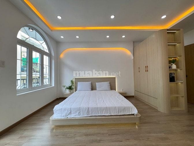 BÁN GẤP NHÀ 5 TẦNG HXH TRƯỜNG SA, PHÚ NHUẬN, Ô TÔ NGỦ TRONG NHÀ