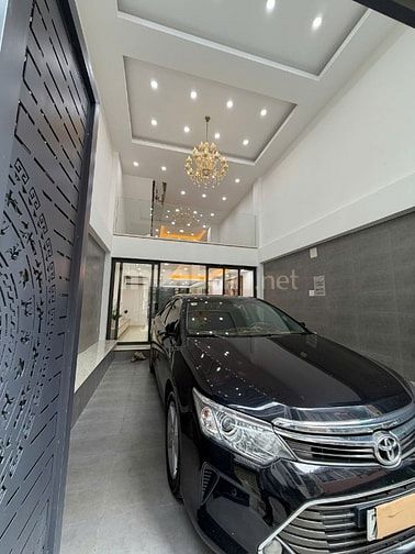 BÁN GẤP NHÀ 5 TẦNG HXH TRƯỜNG SA, PHÚ NHUẬN, Ô TÔ NGỦ TRONG NHÀ