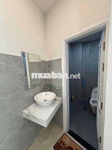 Nhà 2PN2WC Lê Độ chỉ 15tr mới cứng 100% chờ khách thuê