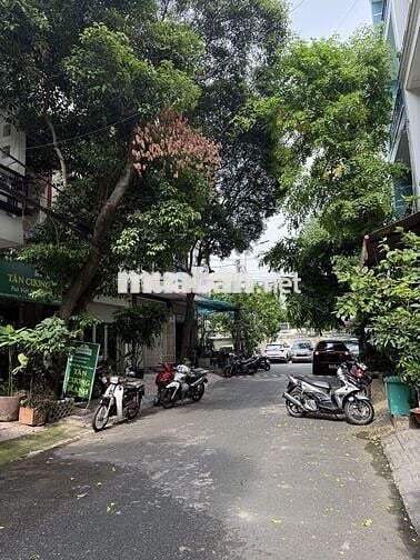 Nhà Khu Vip để dưỡng già, mở công ty, văn phòng để kinh doanh.