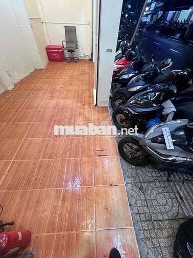 Cho Thuê Mặt Bằng Đường Rạch Bùng Binh, Quận 3 ( Ngang 7m - KD TỰ DO )