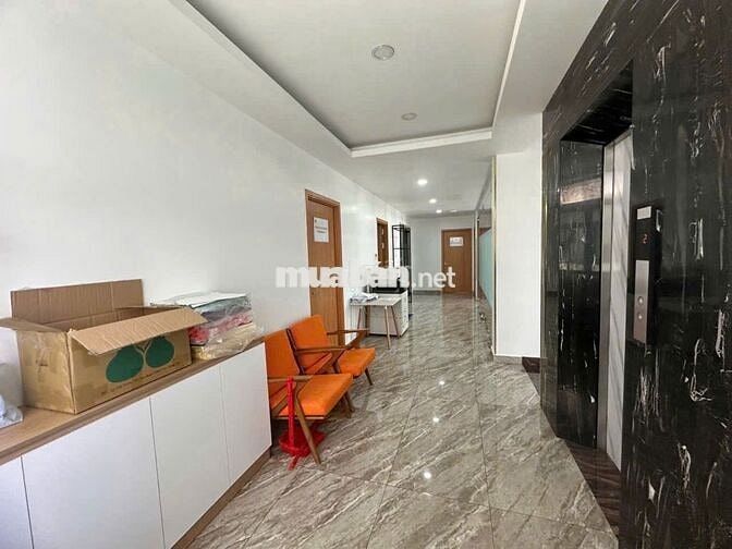 CHO THUÊ TẦNG 2 TÒA NHÀ CĂN GÓC – KDC VẠN PHÚC, TP. THỦ ĐỨC