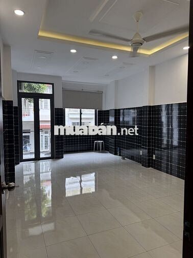 Nhà Khu Vip để dưỡng già, mở công ty, văn phòng để kinh doanh.