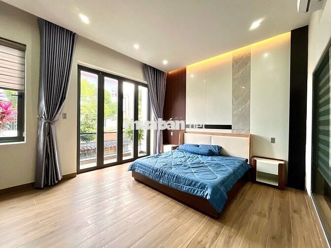 NHÀ 3 TẦNG MẶT TIỀN NGUYỄN CHÍCH- GẦN LÝ THÁI TÔNG
