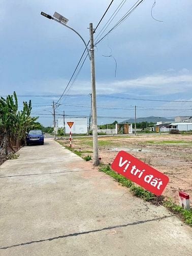 Cần bán gấp 839tr có ngay lô đất 160m2 ngay biển Phước Hải, View Núi M