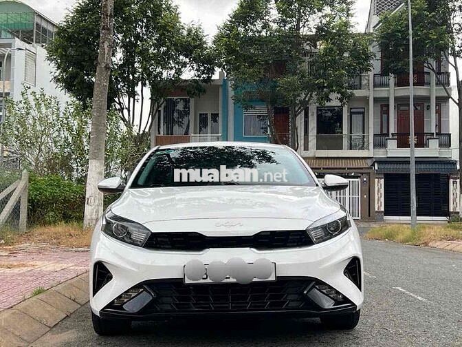 KIA K3 2022 Số sàn Trắng 28000 km