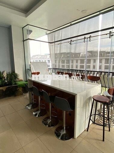 CHO THUÊ TẦNG 4 TÒA NHÀ CĂN GÓC – KDC VẠN PHÚC, TP. THỦ ĐỨC