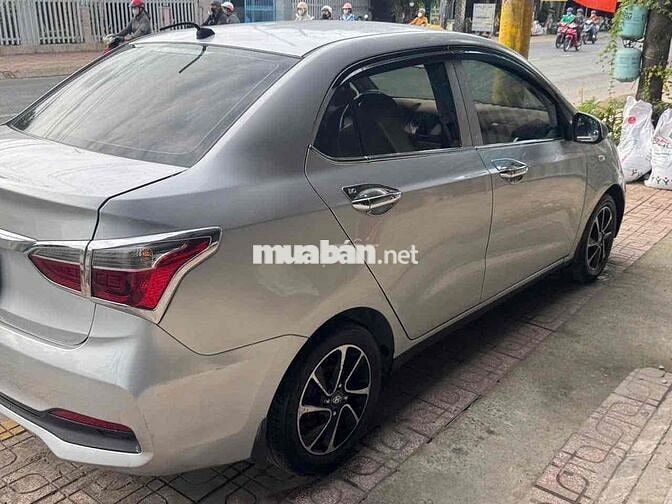 Hyundai Grand i10 2017 Số sàn Bạc
