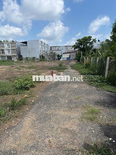 Bán 20 lô đất, mặt tiền đường Tập đoàn 4, TT Cần Giuộc, Long an.